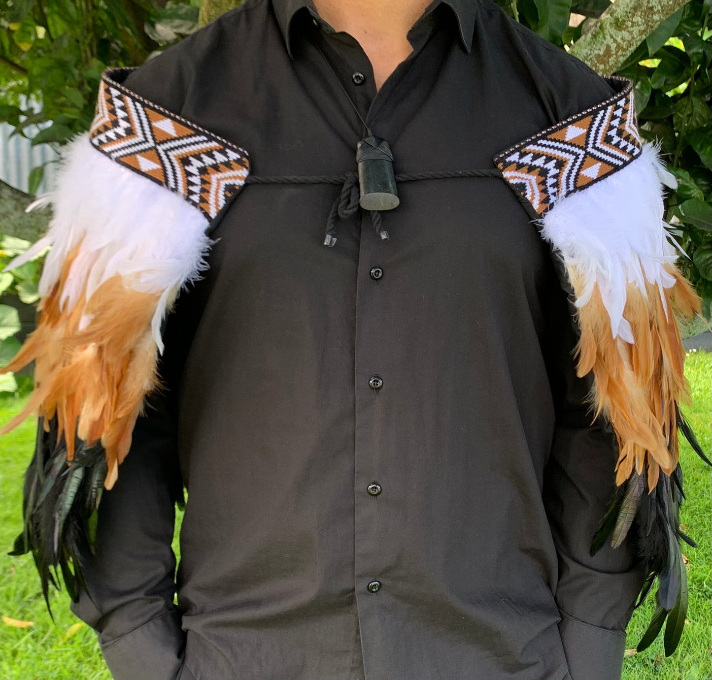 Tan, white & black half Korowai