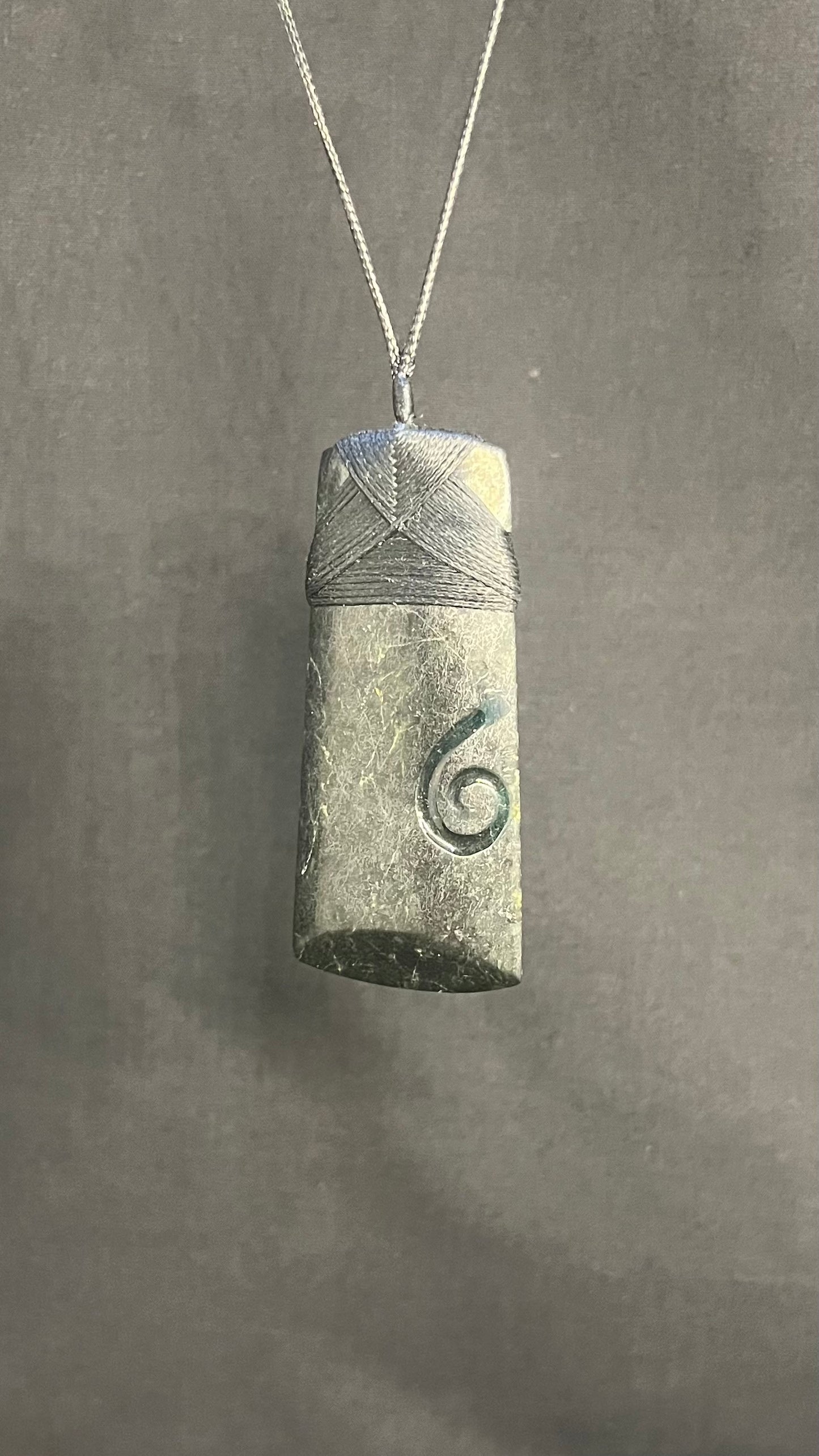 Medium Pounamu Toki