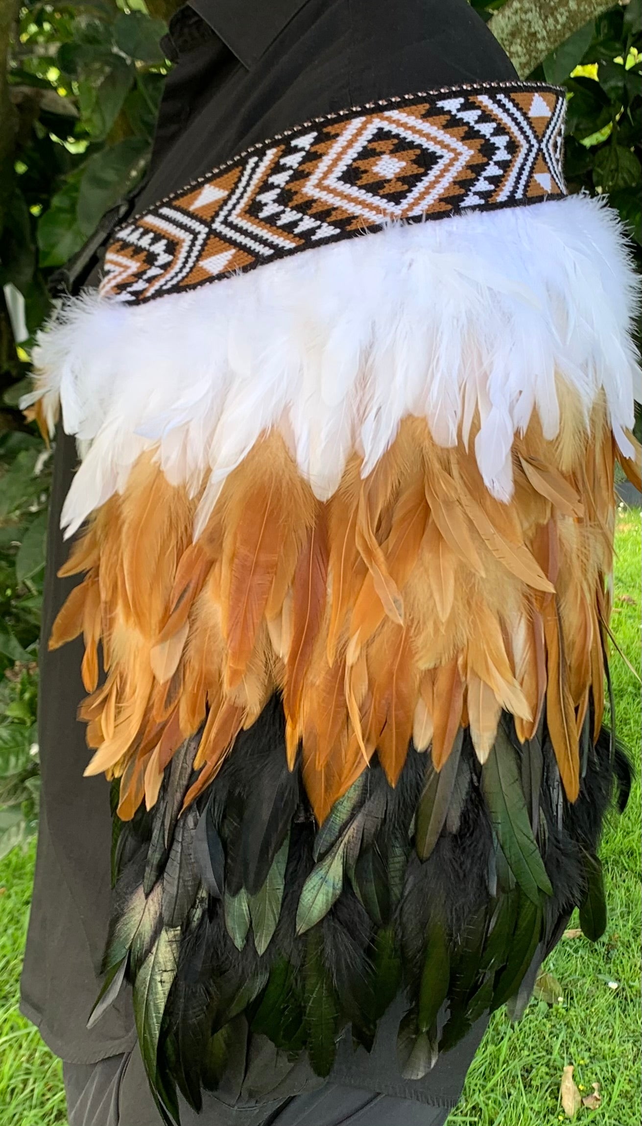 Tan, white & black half Korowai